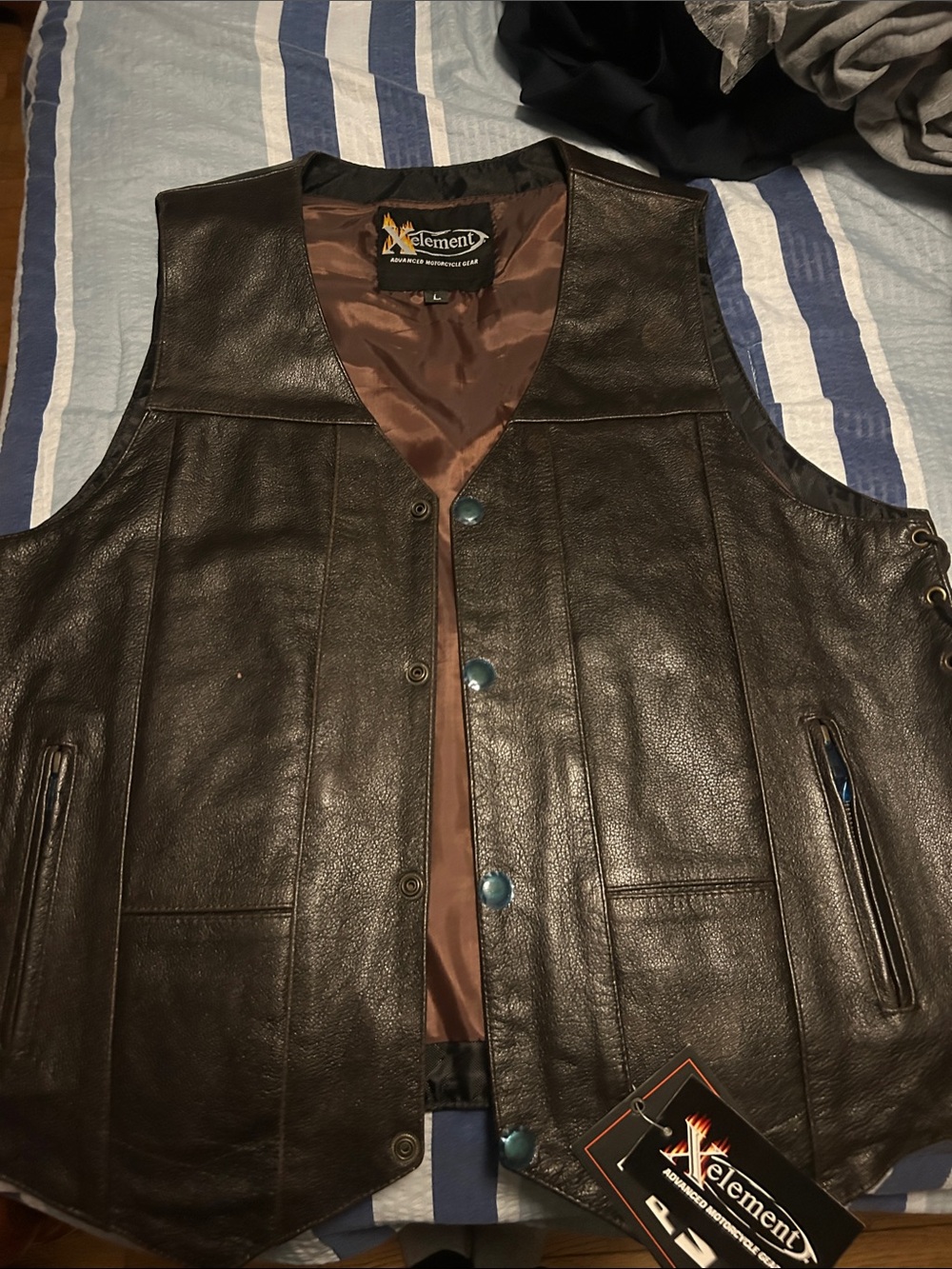 Element Men's Dark Brown Leather Vest with Snap Front